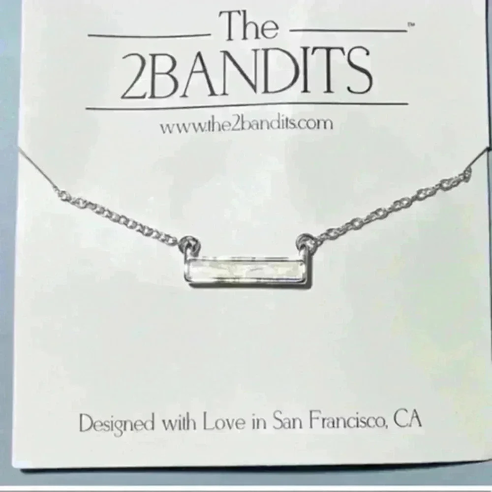 NWT The 2bandits Athens necklace